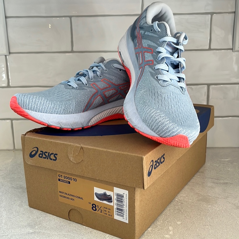 ASICS GT-2000 Version 10 Women 8.5 Mist Blasing Coral